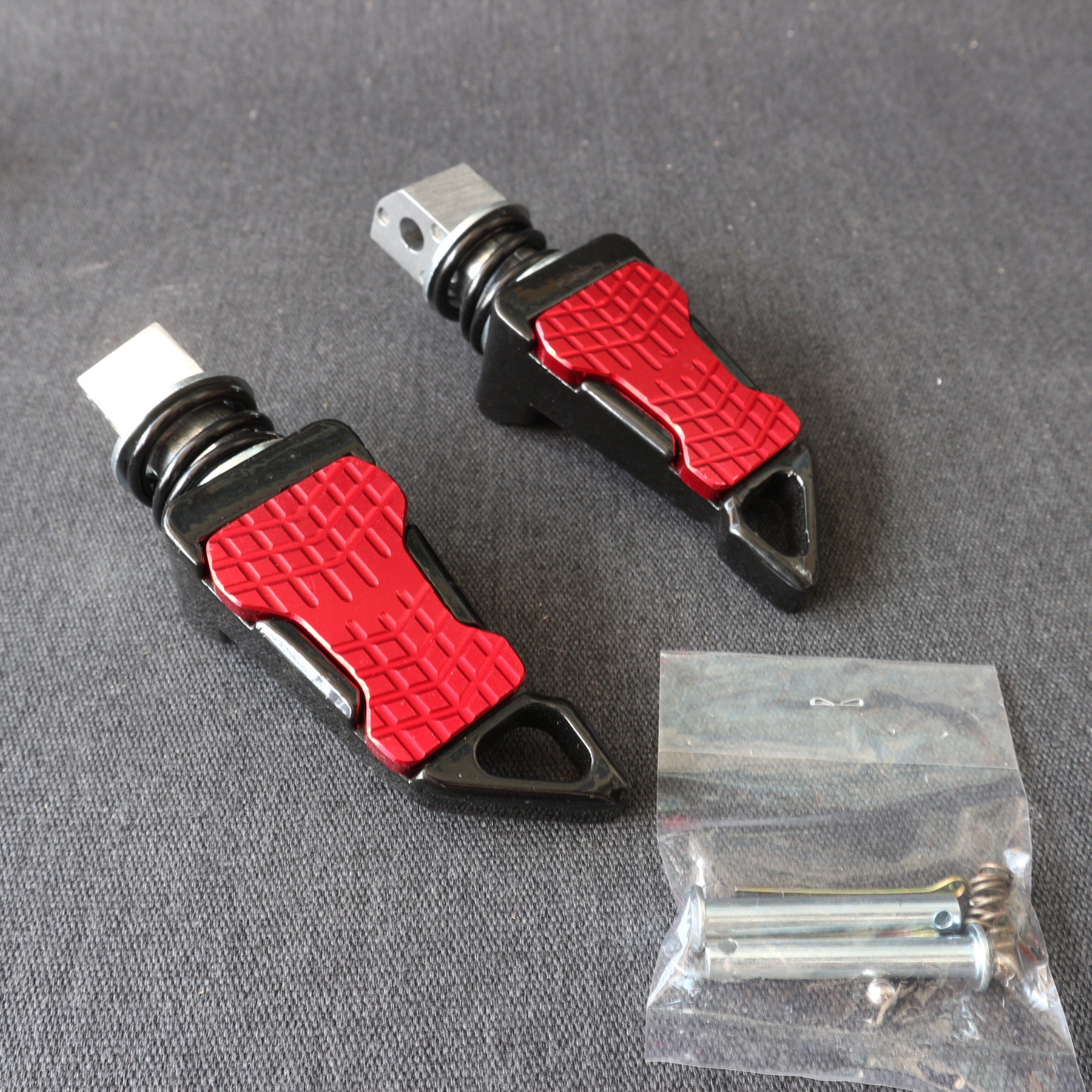 Gác chân sau nhôm CNC CHO CÁC DÒNG XE TAY GA HONDA