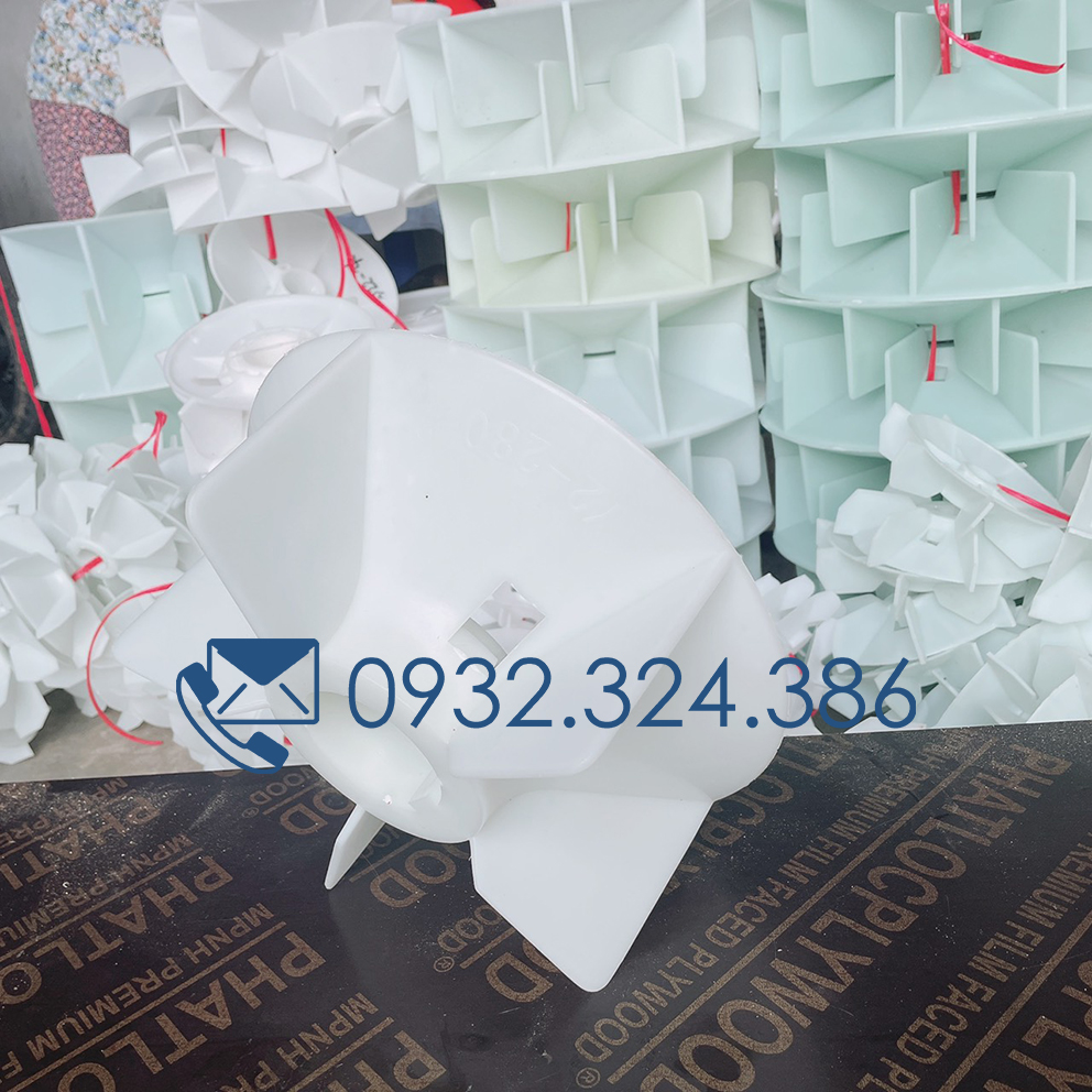 Cánh quạt làm mát động cơ Y2-280-2 đường kính lỗ trục 68mm đường kính ngoài 279mm