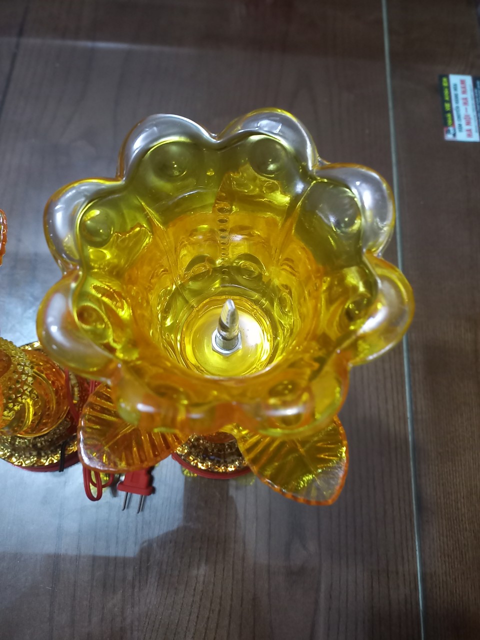 Đôi đèn thờ thủy tinh 1 bông hoa bóng đèn Led tiết kiệm điện năng cao 20 cm và cao 30 cm