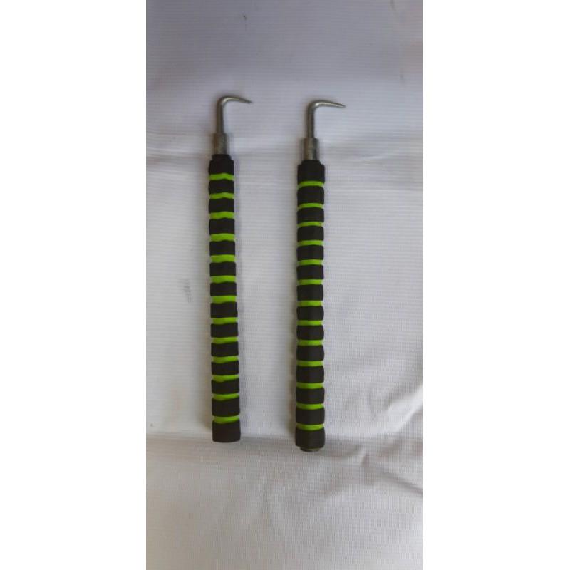 Móc sắt buộc kẽm