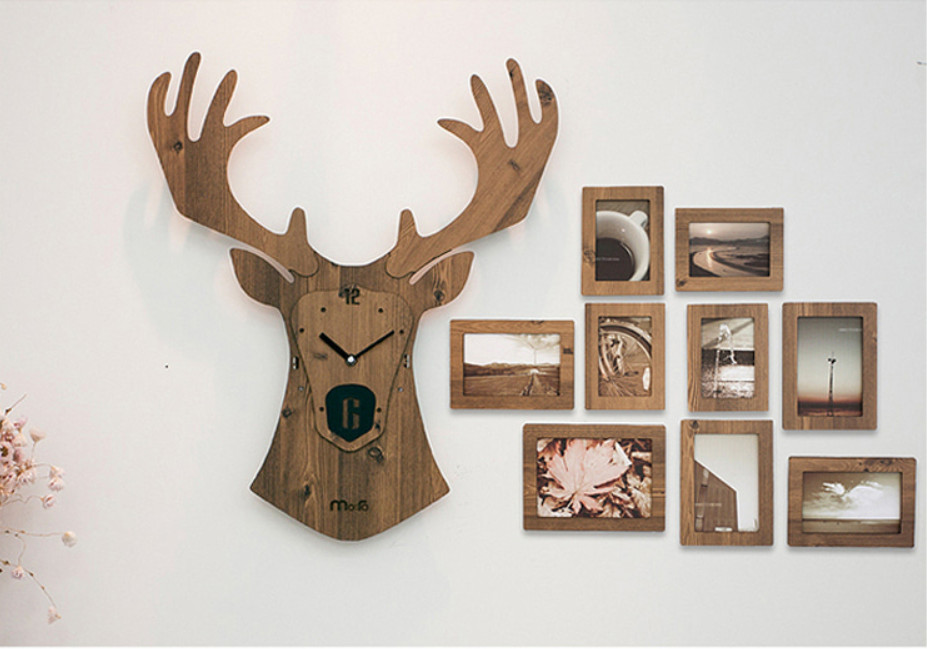 Đồng hồ treo tường trang trí kim trôi yên lặng Tuần Lộc - Reindeer Wall Clock