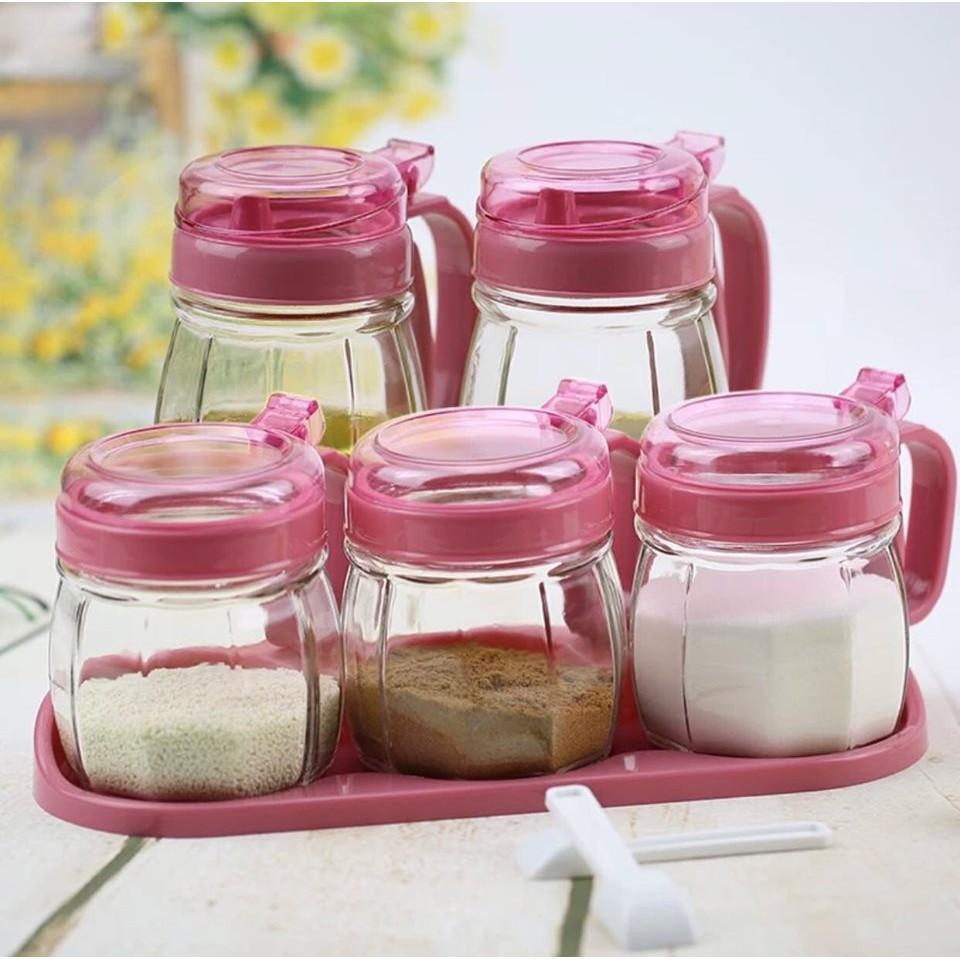 Set 5 Lọ, Hũ, Hộp Đựng Gia Vị Thủy Tinh Loại Đẹp Kèm Thìa Siêu Tiện Lợi