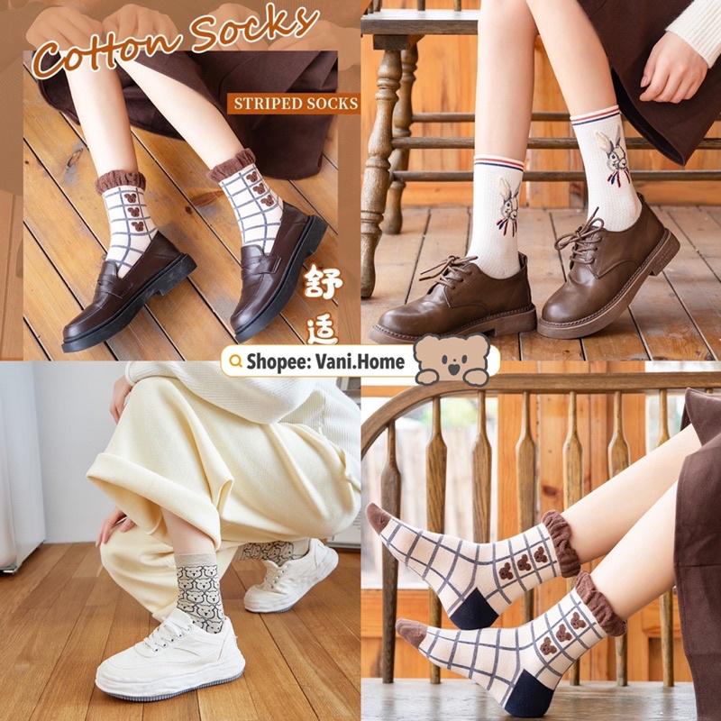 Tất nữ cổ cao Vintage thêu hoạ tiết phong cách Hàn Quốc dày dặn thấm hút tốt - Vớ cotton tone Nâu cổ điển