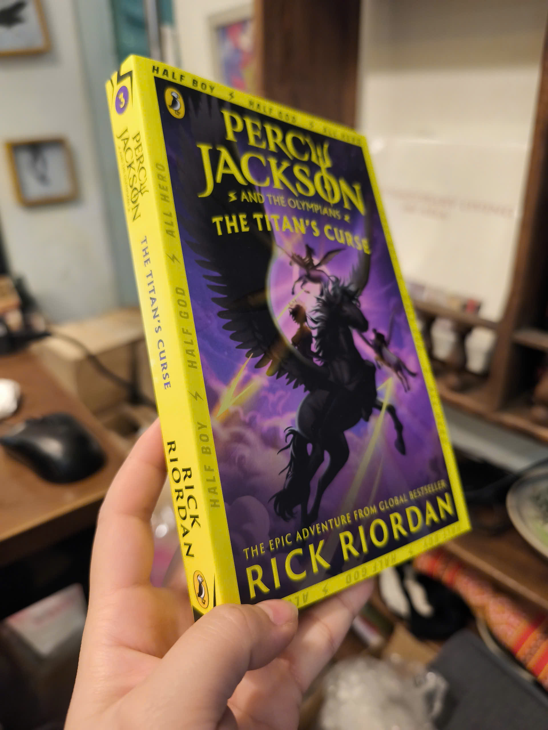 Sách - Percy Jackson And The Olympians The Titan's Curse by Rick Riordan