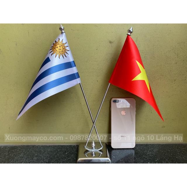 Cờ để bàn Việt Nam - Uruguay đế đôi inox
