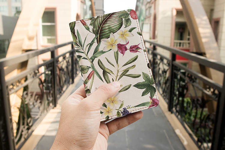 Bao Da Hộ Chiếu / PASSPORT Mika D-005-005-P - Họa Tiết