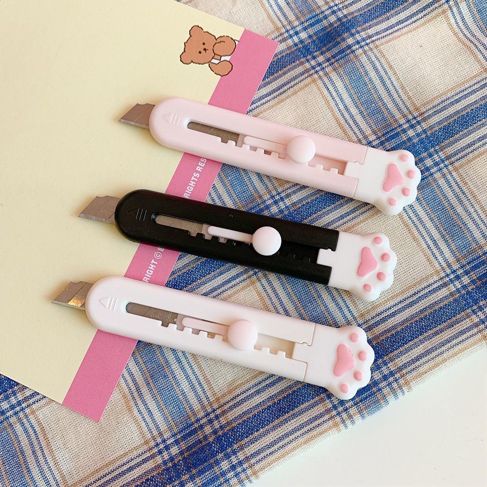 Dao rọc cắt giấy mini hình chân mèo cute dễ thương cao cấp 88313 Cr7