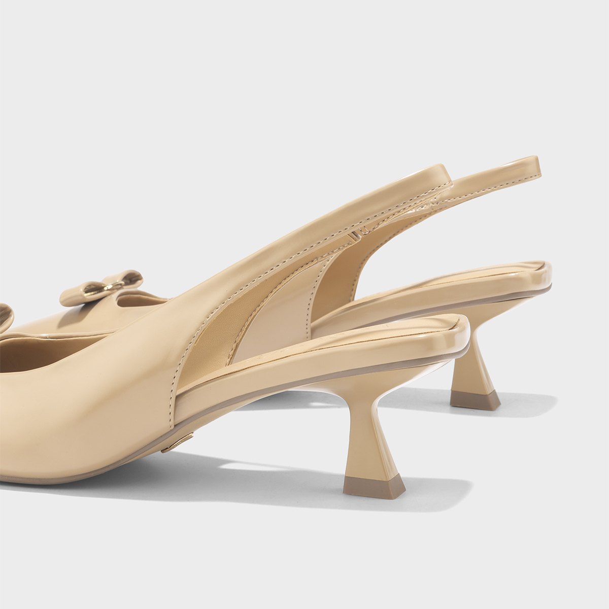 Giày Slingback Mũi Nhọn Đính Nơ Trang Trí - BMN 0661