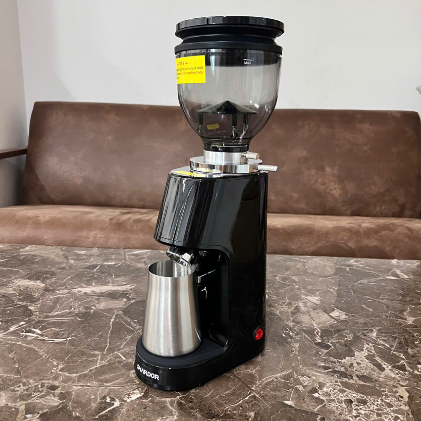 [Hàng nhập khẩu] Máy xay hạt cà phê chuyên nghiệp dùng cho gia đình, quán cà phê vừa và nhỏ. Thương hiệu Anh cao cấp Shardor BD-CG301