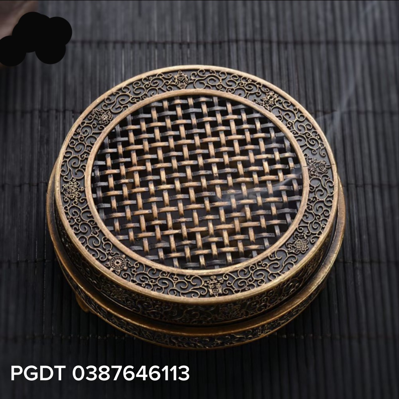 Lư trầm vòng bằng đồng , đường kính 9 cm, chế tác rất đẹp