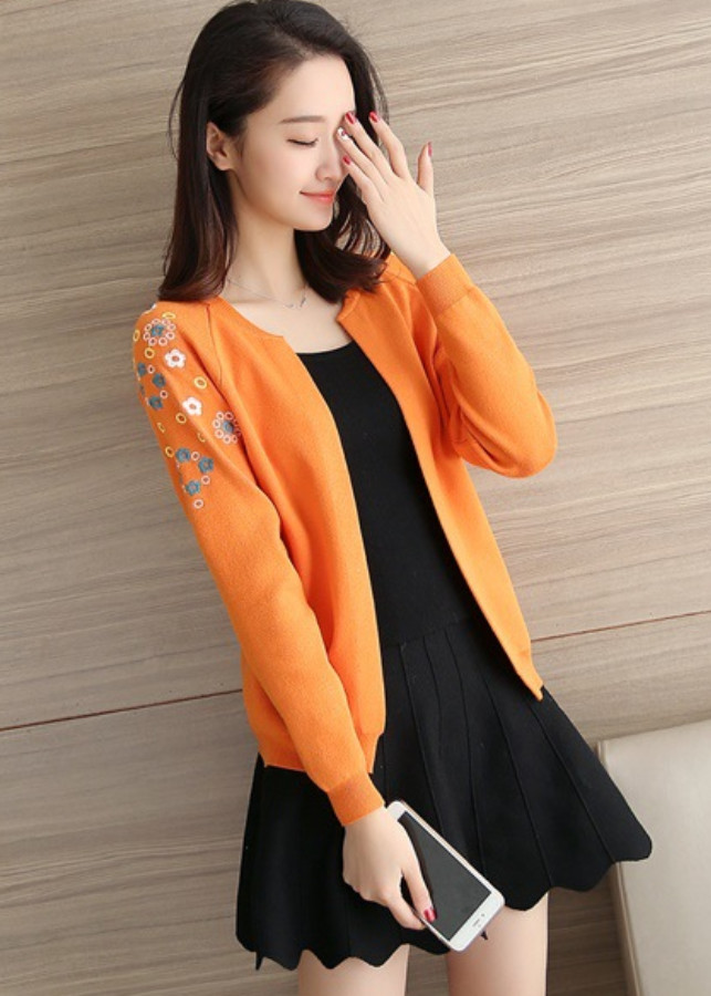 Áo Khoác Nhẹ Thêu Hoa ALN020