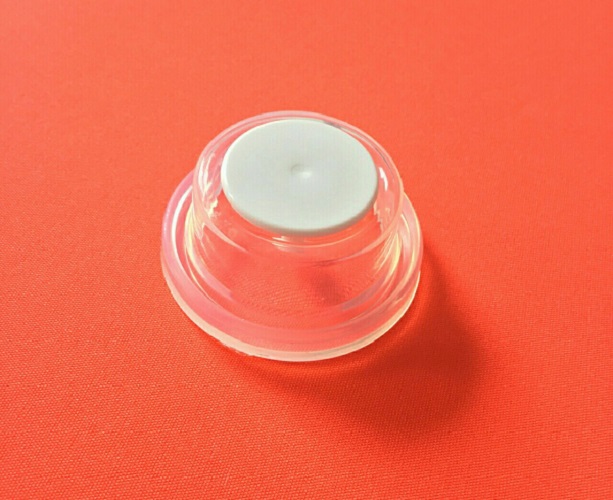 Cuống nhựa kẹp cho máy hút sữa cầm tay Unimom Mezzo - chính hãng