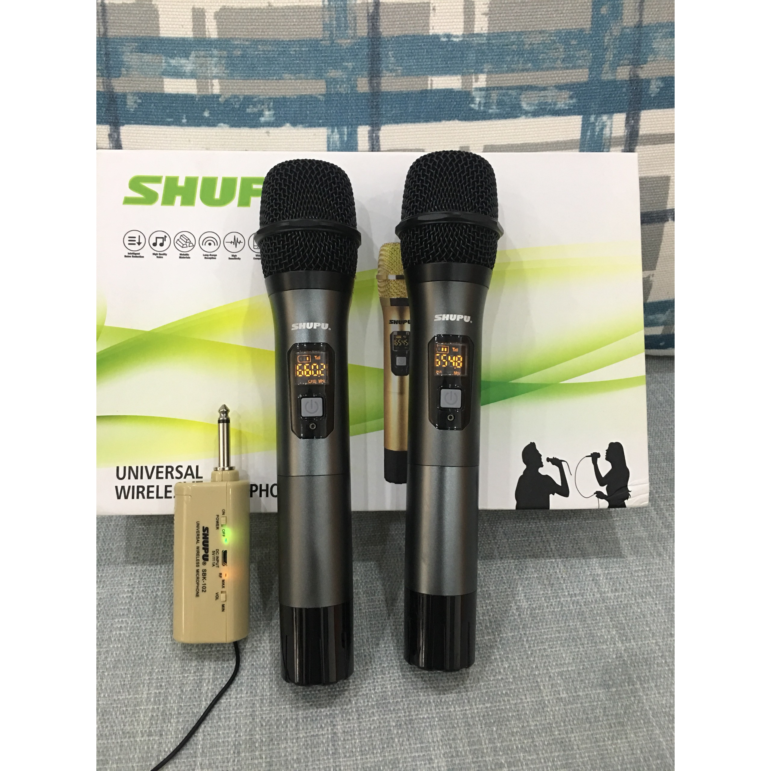 Bộ 2 Micro Không Dây SHUPU-102 Sóng UHF Wireless Dành Cho Amly , Loa Kéo - Hỗ Trợ Các Thiết Bị Có Jack Cắm 3.5mm Và 6.5mm Tặng  Chống Lăn Mic + 04 Viên Pin