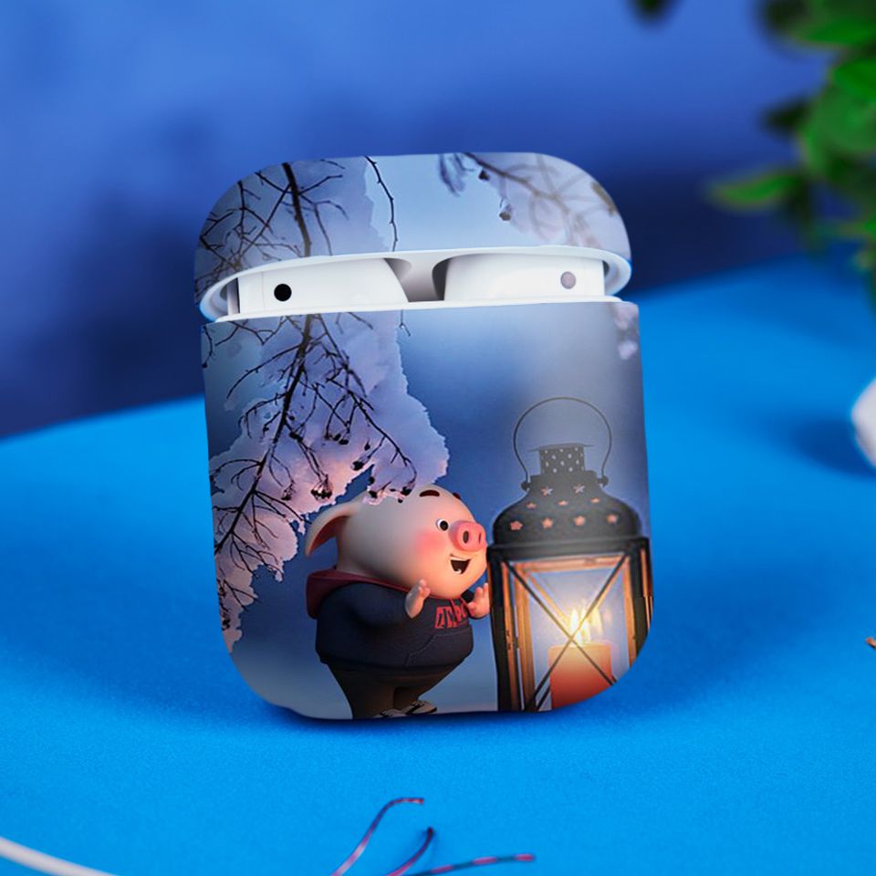 Miếng dán skin chống bẩn cho tai nghe AirPods in hình Heo con dễ thương - HEO2k19 - 079 (bản không dây 1 và 2)