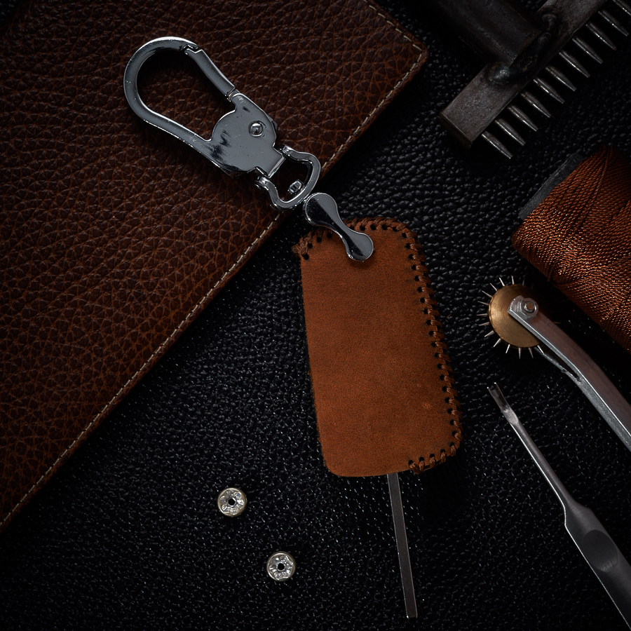 Bao Da Chìa Khóa dành cho Ô Tô Chervrolet Cruze 3 nút da bò sáp dạng hộp