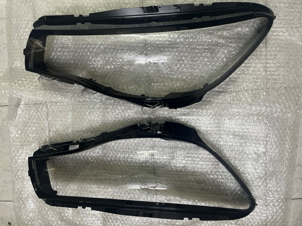 Mặt đèn pha MG HS 2020