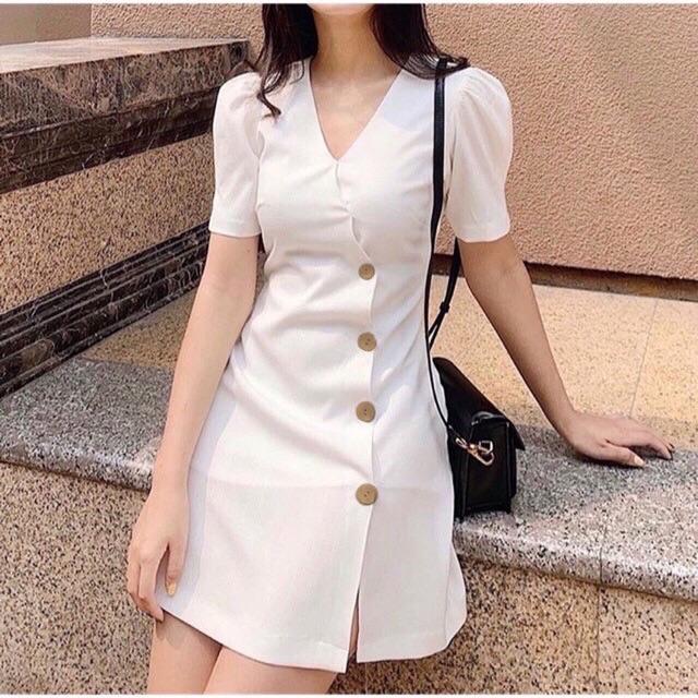 Đầm cổ V nút xéo