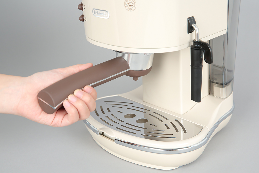 Máy pha cafe Delonghi ECOV311 - công suất 1100W - 15 bar - Dung tích bình chứa 1.4 lít - Hàng chính hãng