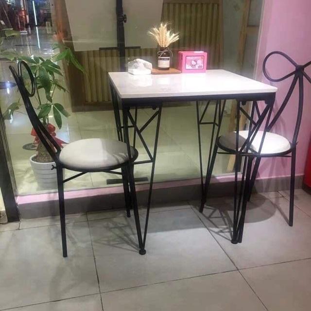 Bộ bàn ghế decor