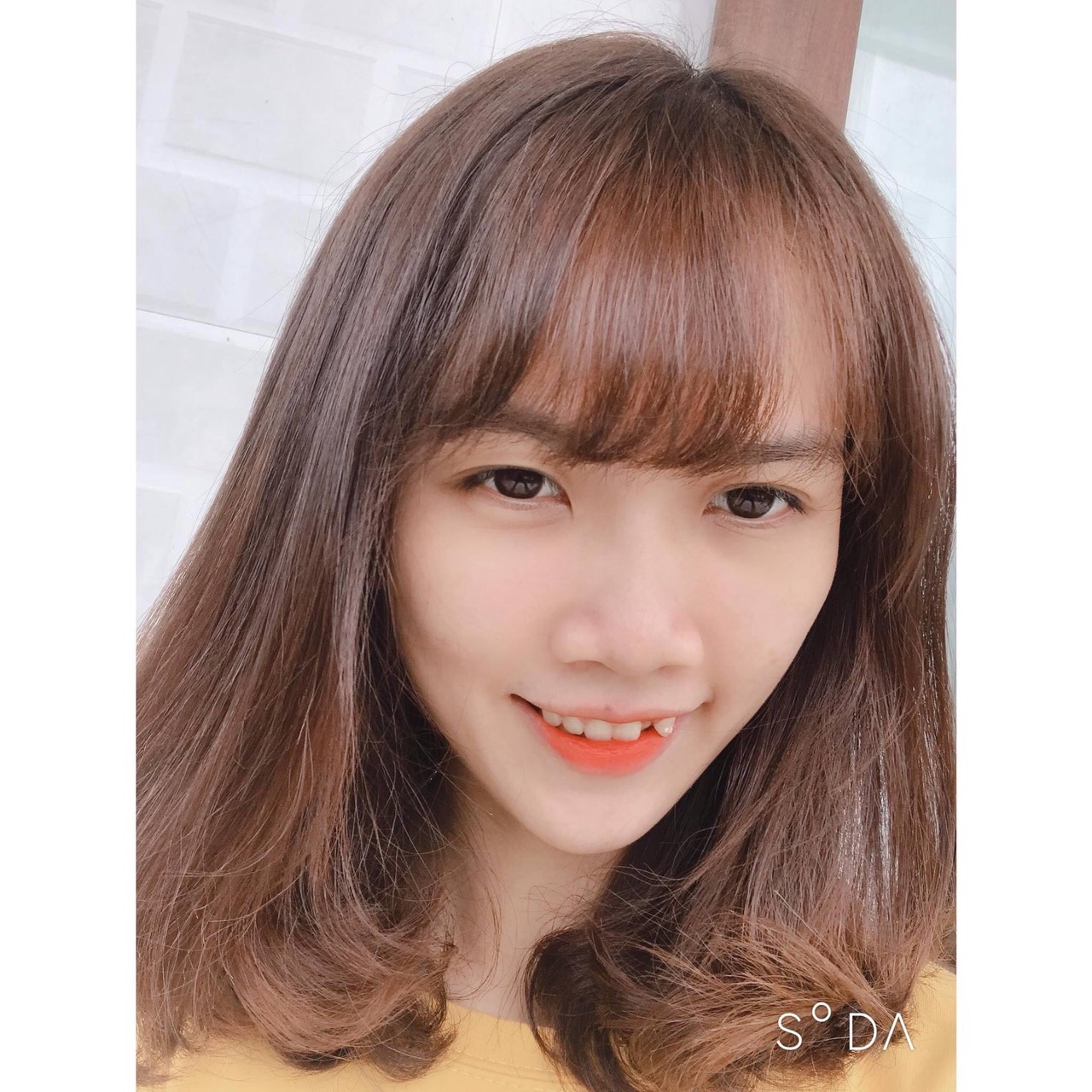 Nha Khoa Nhật Nguyệt SG - Đính Đá Răng Thẩm Mỹ Cho Nụ Cười Tỏa Sáng