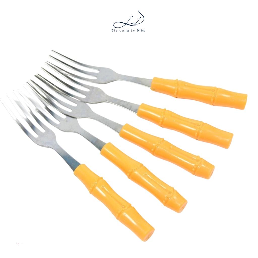 10 Nĩa trúc ăn trái cây tiện dụng