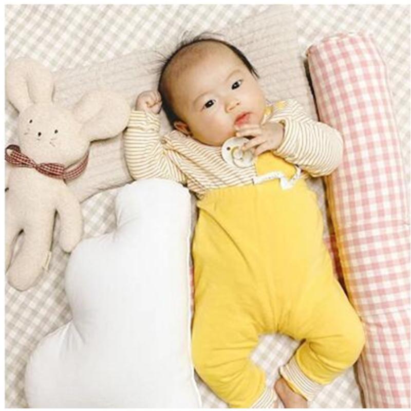 Cũi Ốp Lưng Bé Giường Cũi Bảo Vệ An Toàn Sơ Sinh Chăn Gối Mềm Mại Kẻ Sọc Dài Ngủ Đệm Cho Trẻ Em