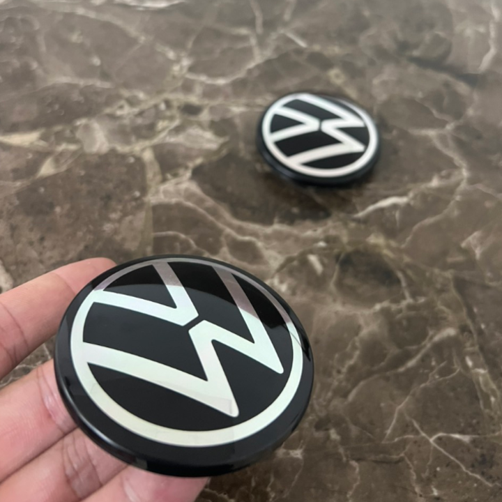 Logo chụp mâm, ốp lazang bánh xe ô tô Volkswagen - Chất liệu: Nhựa ABS + Hợp kim nhôm