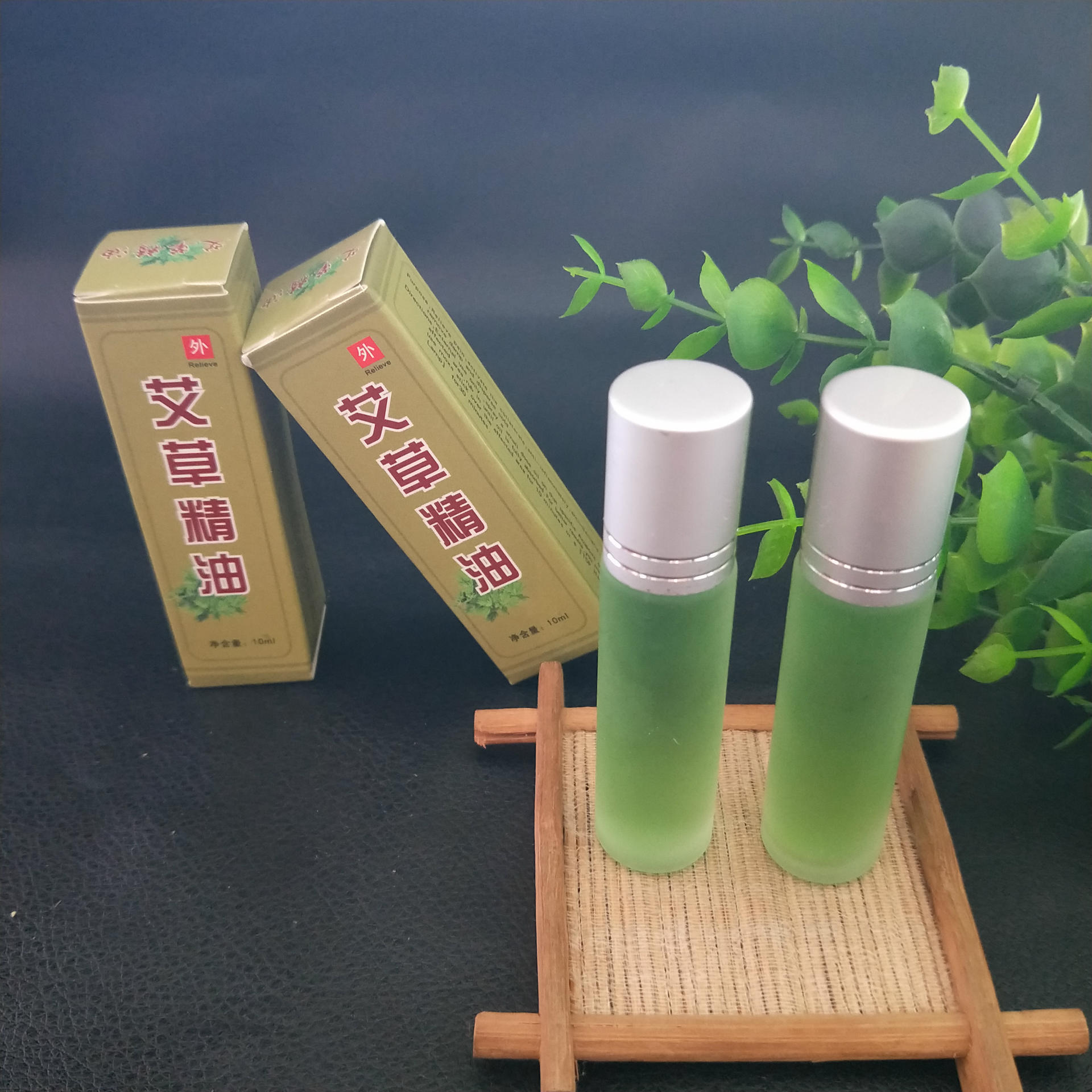 Tinh dầu ngải cứu nguyên chất dạng chai lăn 10 ml