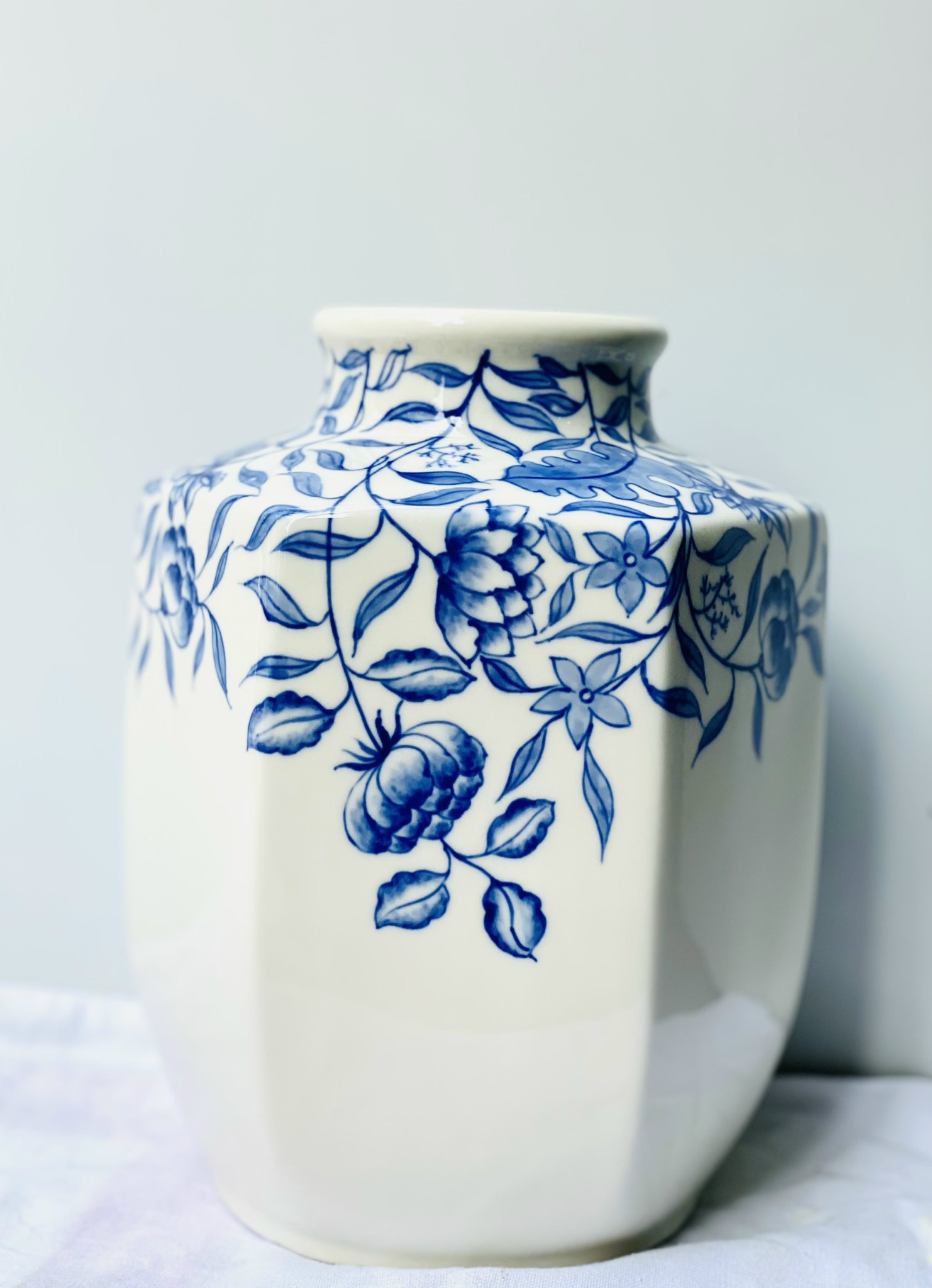Lọ hoa cao 27 cm gốm sứ Bát Tràng cao cấp