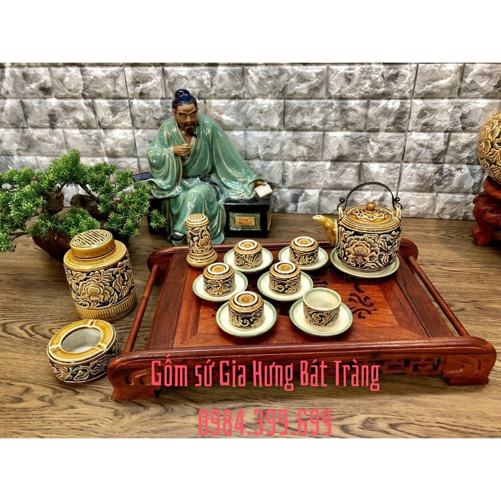 Bộ ấm chén gốm Bát Tràng khắc nổi hoa phù dung