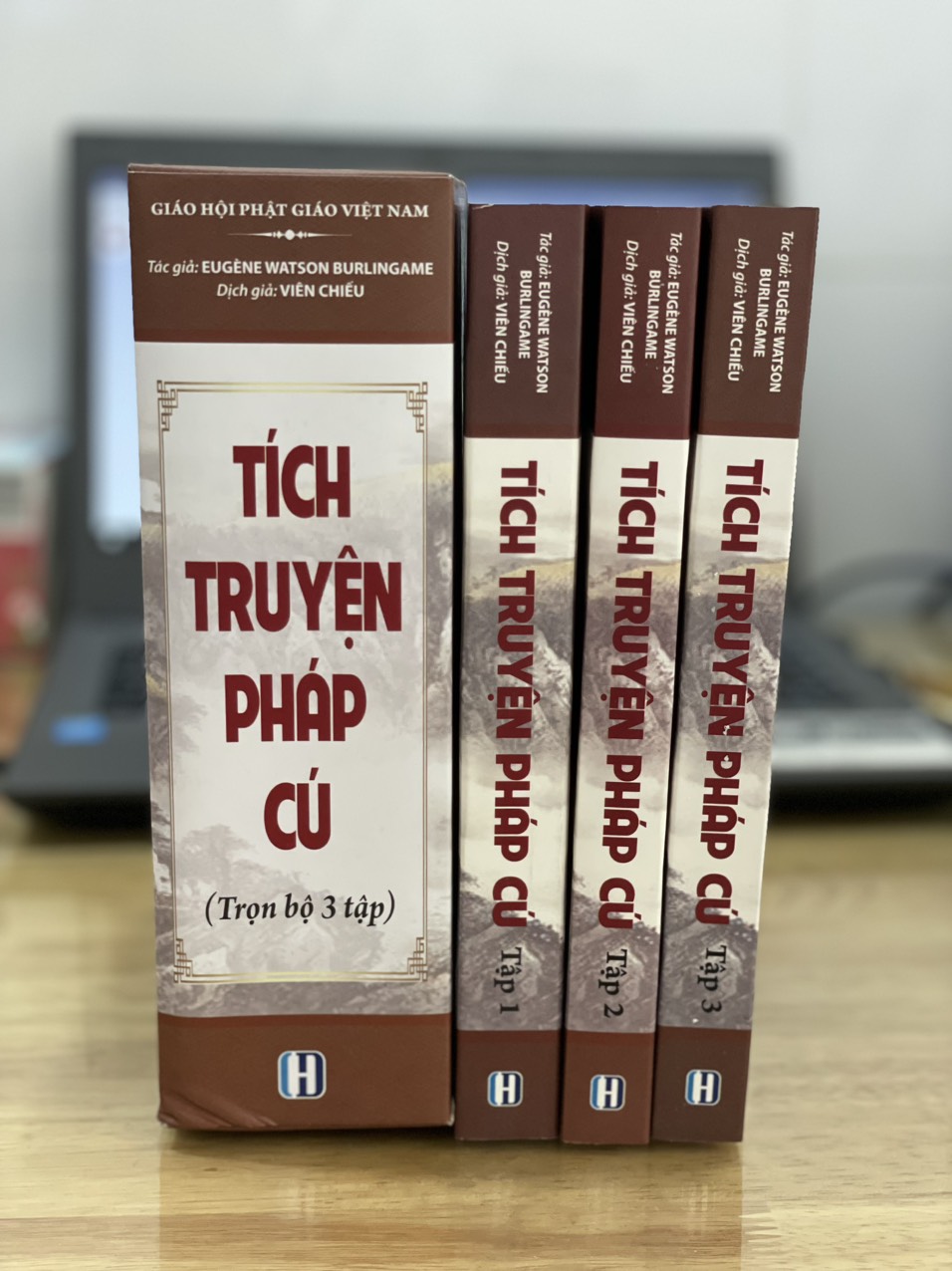 Tích Truyện Pháp Cú ( Bộ 3 cuốn)