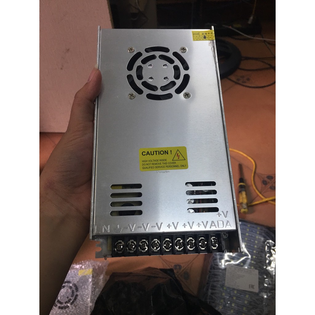Nguồn 12v 20a trong nhà