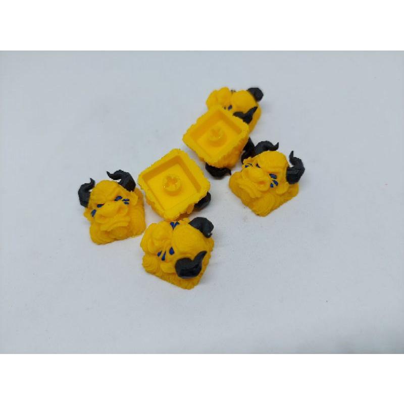 Keycap bò bull clone màu đen vàng trang trí bàn phím cơ gaming