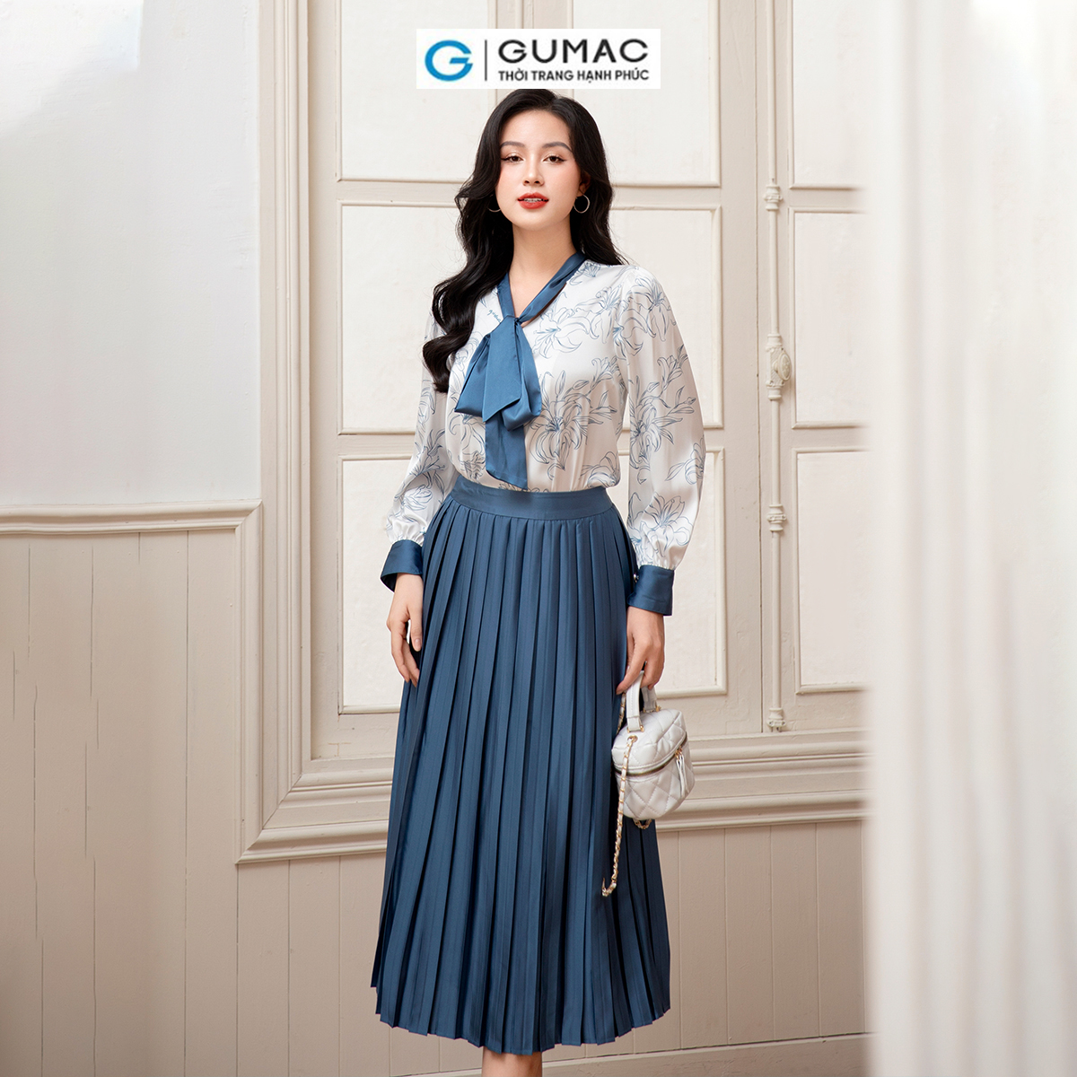 Áo lụa in hoa thời trang GUMAC AD10006