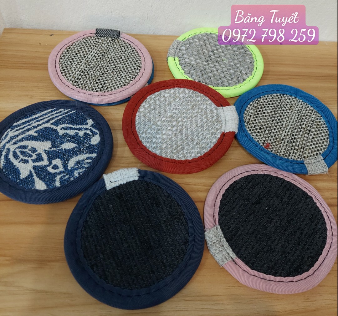 Miếng Đế lót ly bằng vải chống thấm chống trượt, dễ lau chùi rất tiện lợi đế lót ly