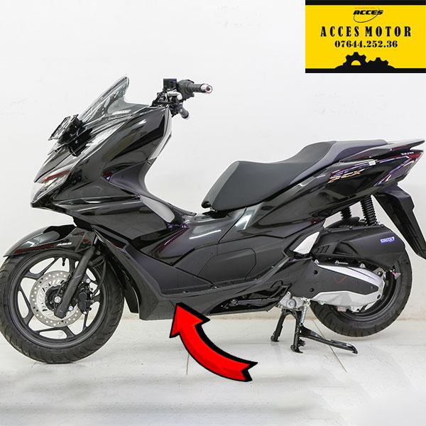 Lườn trái Honda PCX 160 đen bóng chính hãng mã 64432-K1Z-J10ZQ