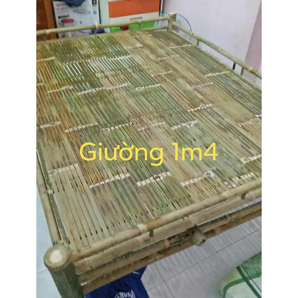 Ghế  xông tre  cho phụ nữ sau sinh bọc xốp trên mặt ,ghế xông  trĩ bằng tre kt 30x30x30