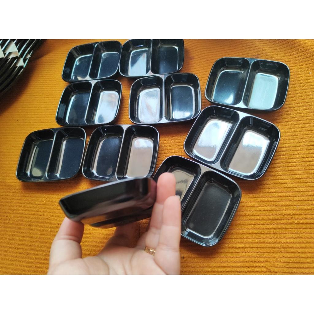 Combo 10 cái chén chấm 2 ngăn 9.0 x 7.3 x 1.5 cm màu đen bóng