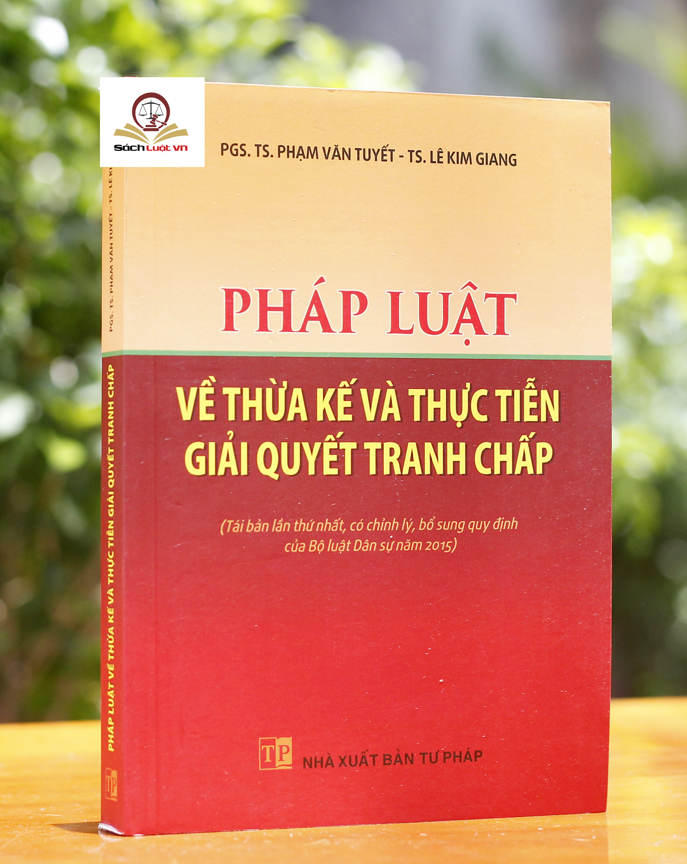 Pháp luật về thừa kế và thực tiễn giải quyết tranh chấp