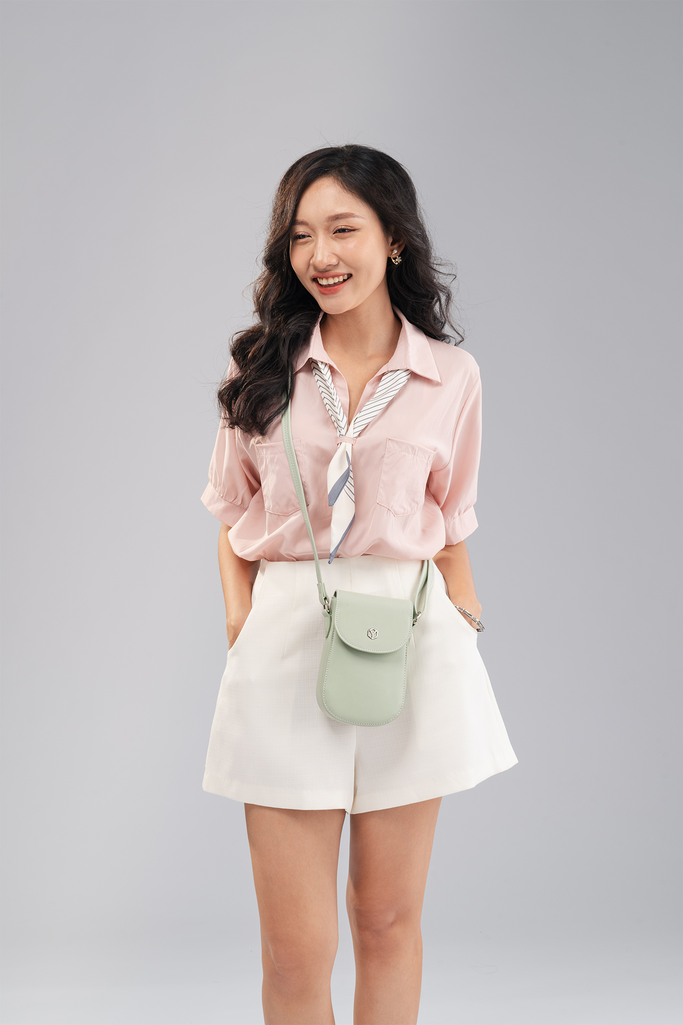 Túi Yuumy ( Thời trang nữ xinh xắn kiểu dáng basic - Túi đeo chéo da Seasand YN216 )
