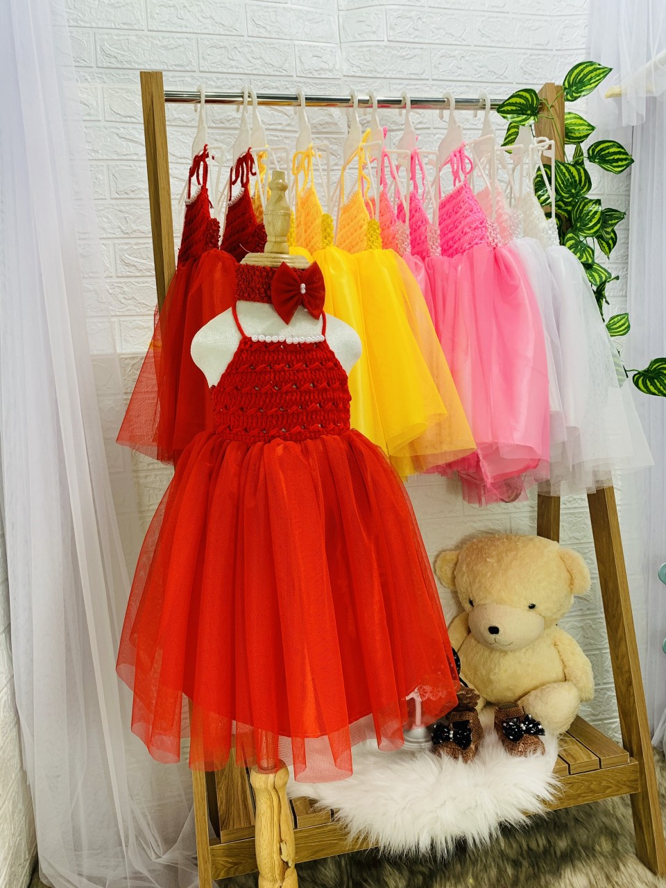 Size Đầm/Váy công chúa tutu dễ thương cho bé - Yếm Len