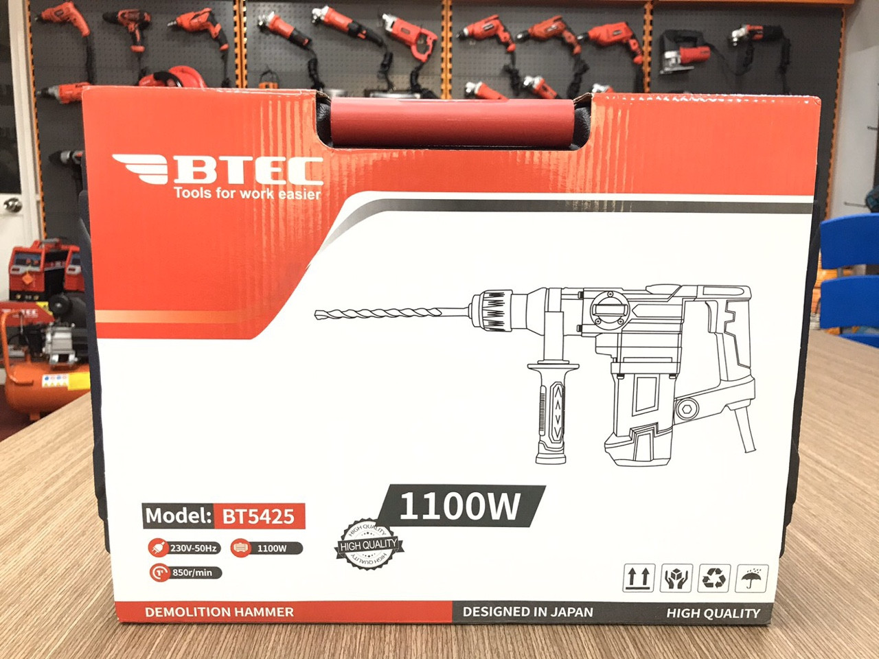 MÁY KHOAN ĐỤC BÊ TÔNG BTEC BT-5425 - HÀNG CHÍNH HÃNG