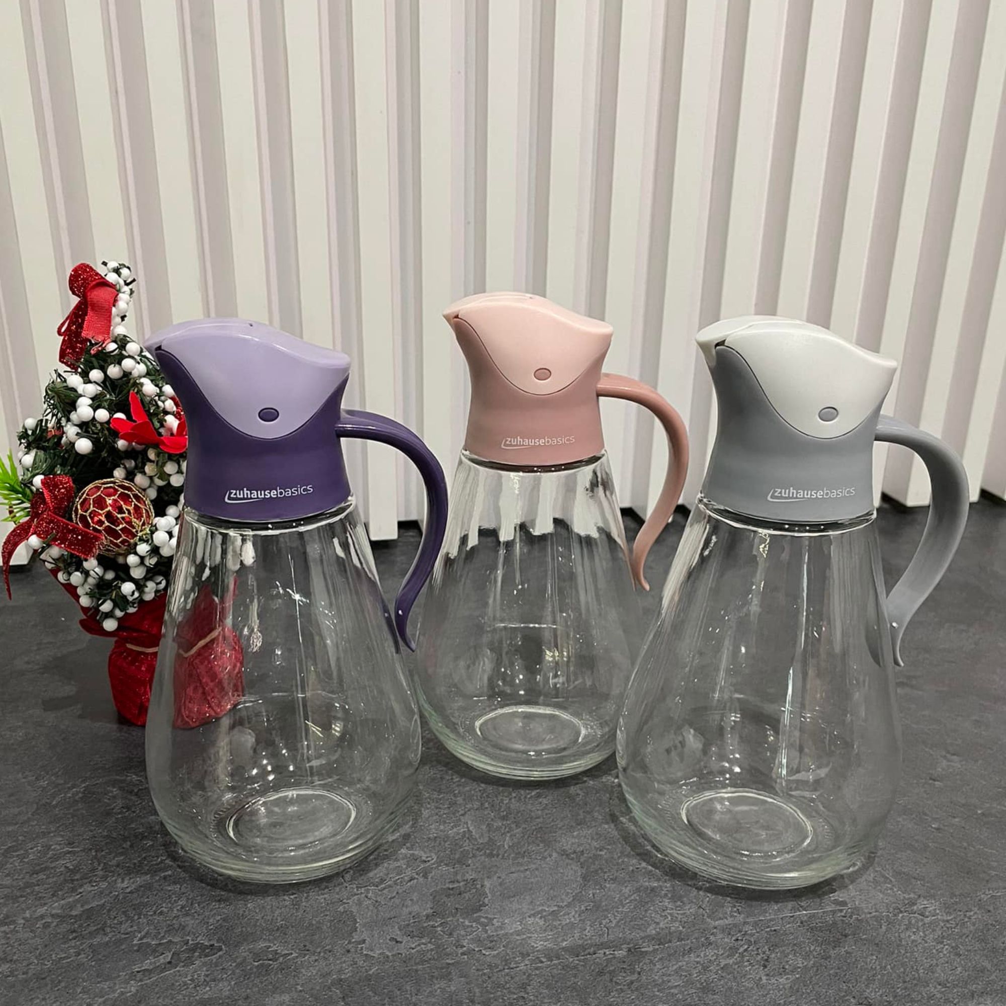 Bình thủy tinh rót dầu ăn, nước mắm tự mở nắp khi rót Zuhause basics ZB93 550ml - hàng chính hãng