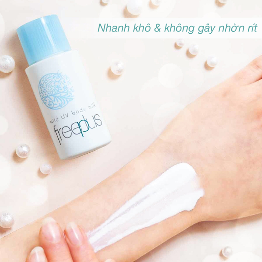 Sữa Chống Nắng Cho Mặt Và Toàn Thân Dịu Nhẹ Freeplus Mild UV Body Milk 50ml