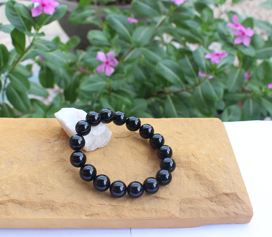 Vòng tay Đá Núi Lửa Obsidian tự nhiên cho Tuổi Tý 12ly AKO5