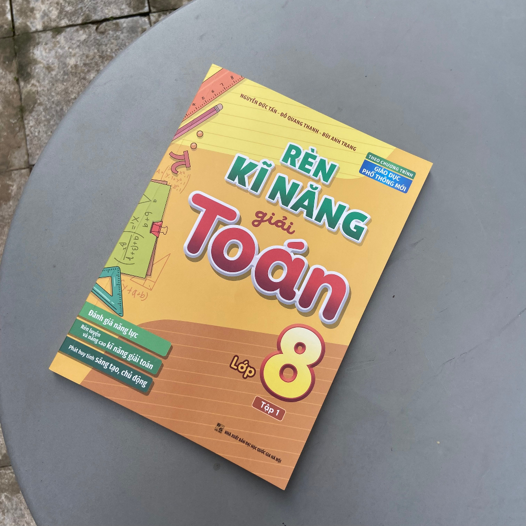Sách - Rèn Kĩ Năng Giải Toán Lớp 8 - Tập 1