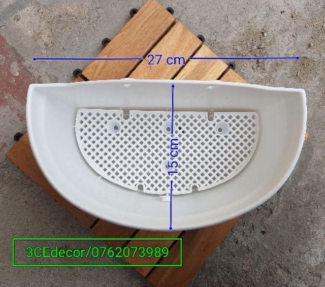Chậu treo tường bán nguyệt
