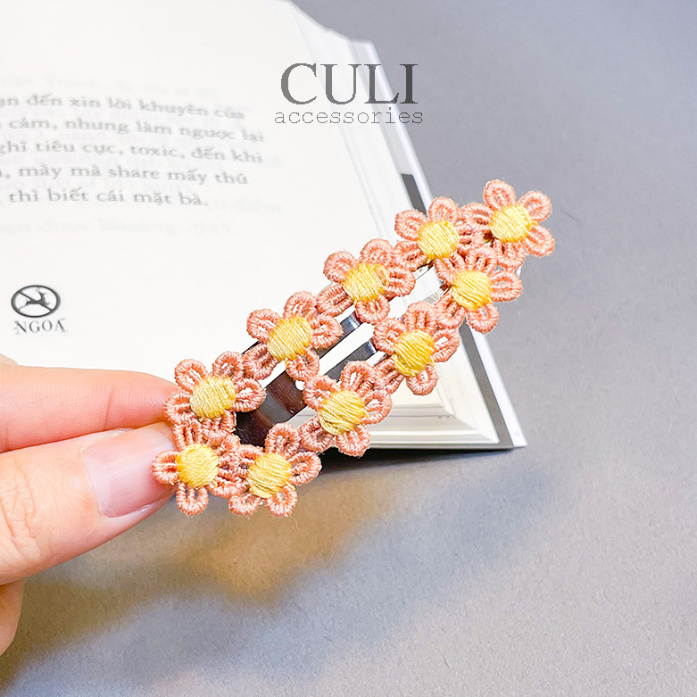 Kẹp tóc nữ họa tiết hoa thêu nhiều màu xinh xắn, dễ thương - Culi accessories
