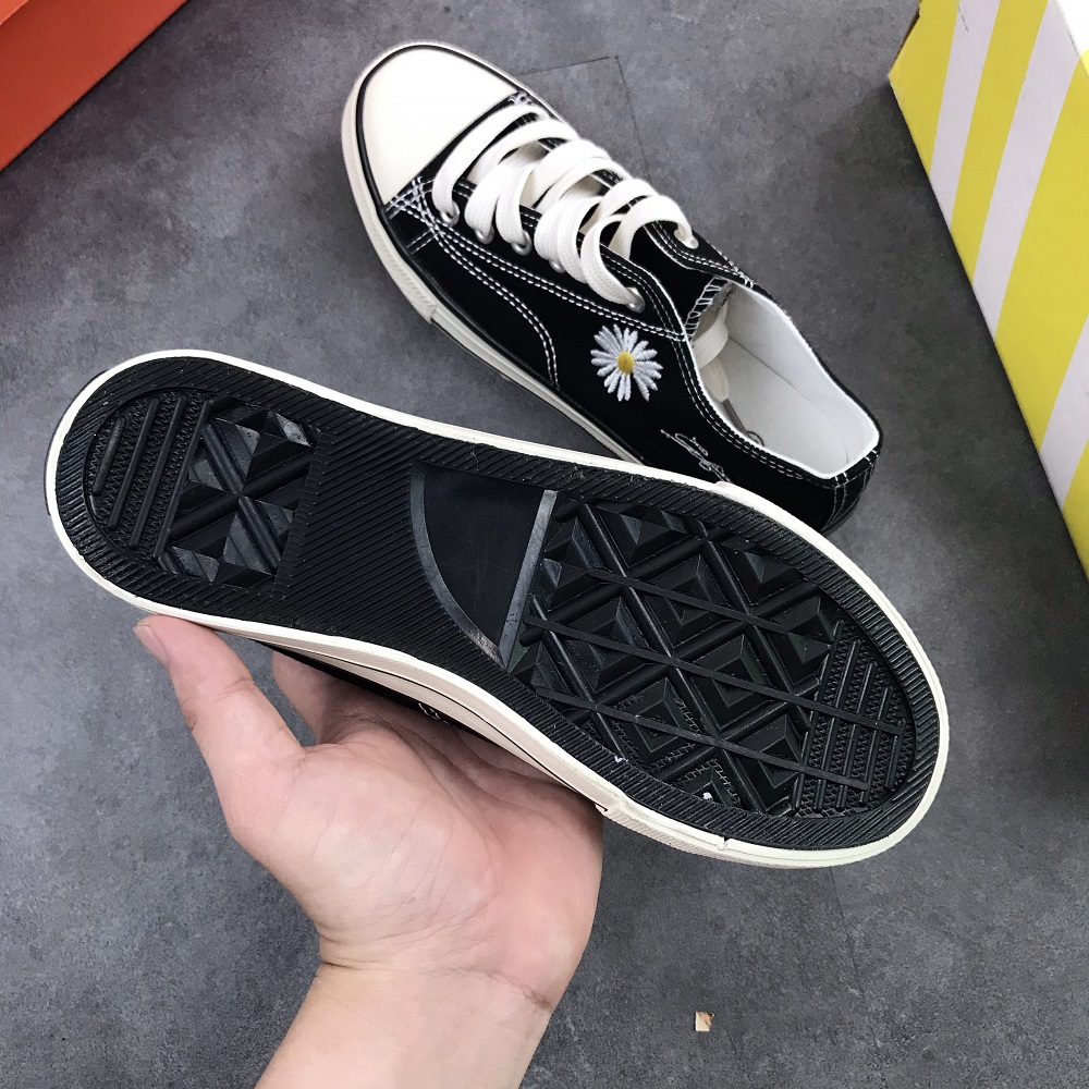 Giày Thể Thao Sneaker Nữ , Vải Dày , Nhẹ Thoáng Khí, Thích Hợp Đi Chơi, Đi Hoc, Đi Làm, Đế Cao Su Đúc, Chống Trơn Trượt, Hạn Chế Mòn Đế, Miếng Lót Giày Có Độ Đàn Hồi Tạo Cảm Giác Êm S330