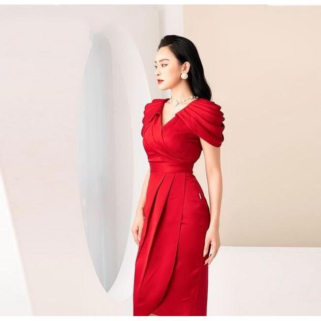 Đầm body dự tiệc tay xếp li